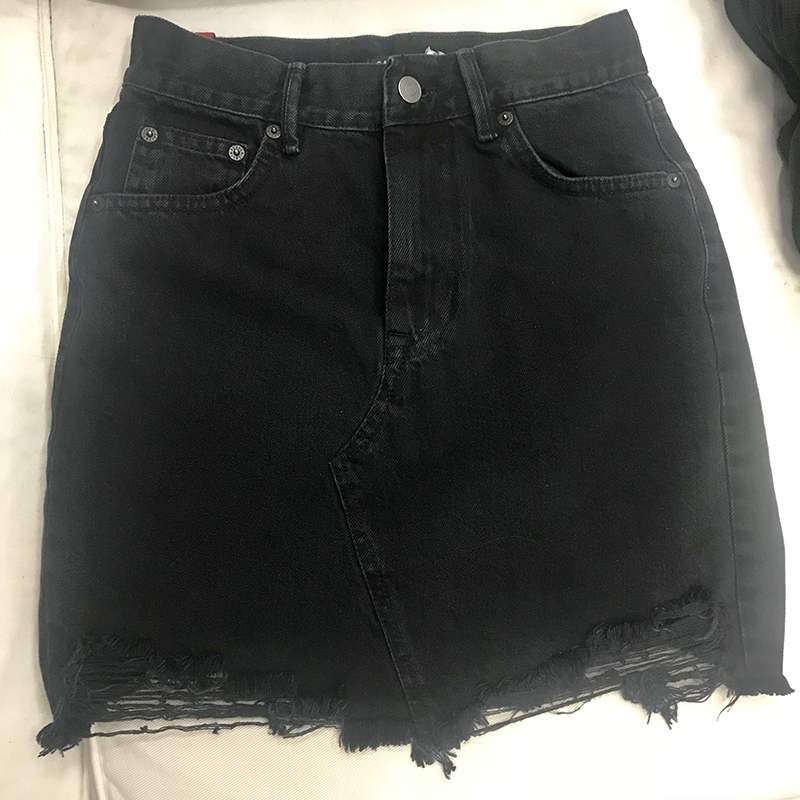 Mia Black S/W Ripped Jean Skirt